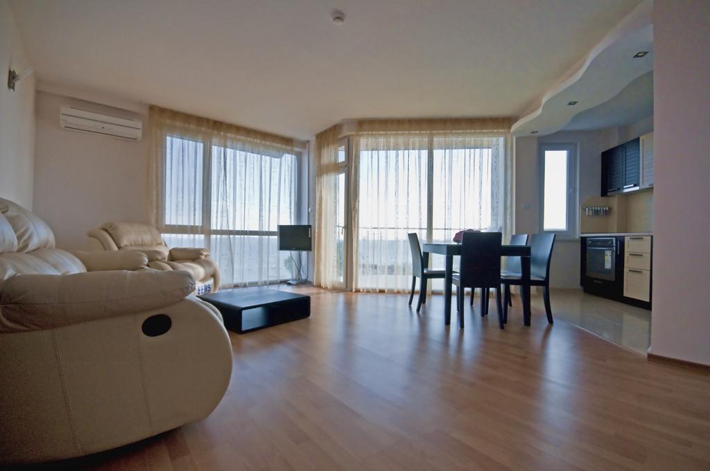 Nushev Hotel Sweti Wlas Exterior foto