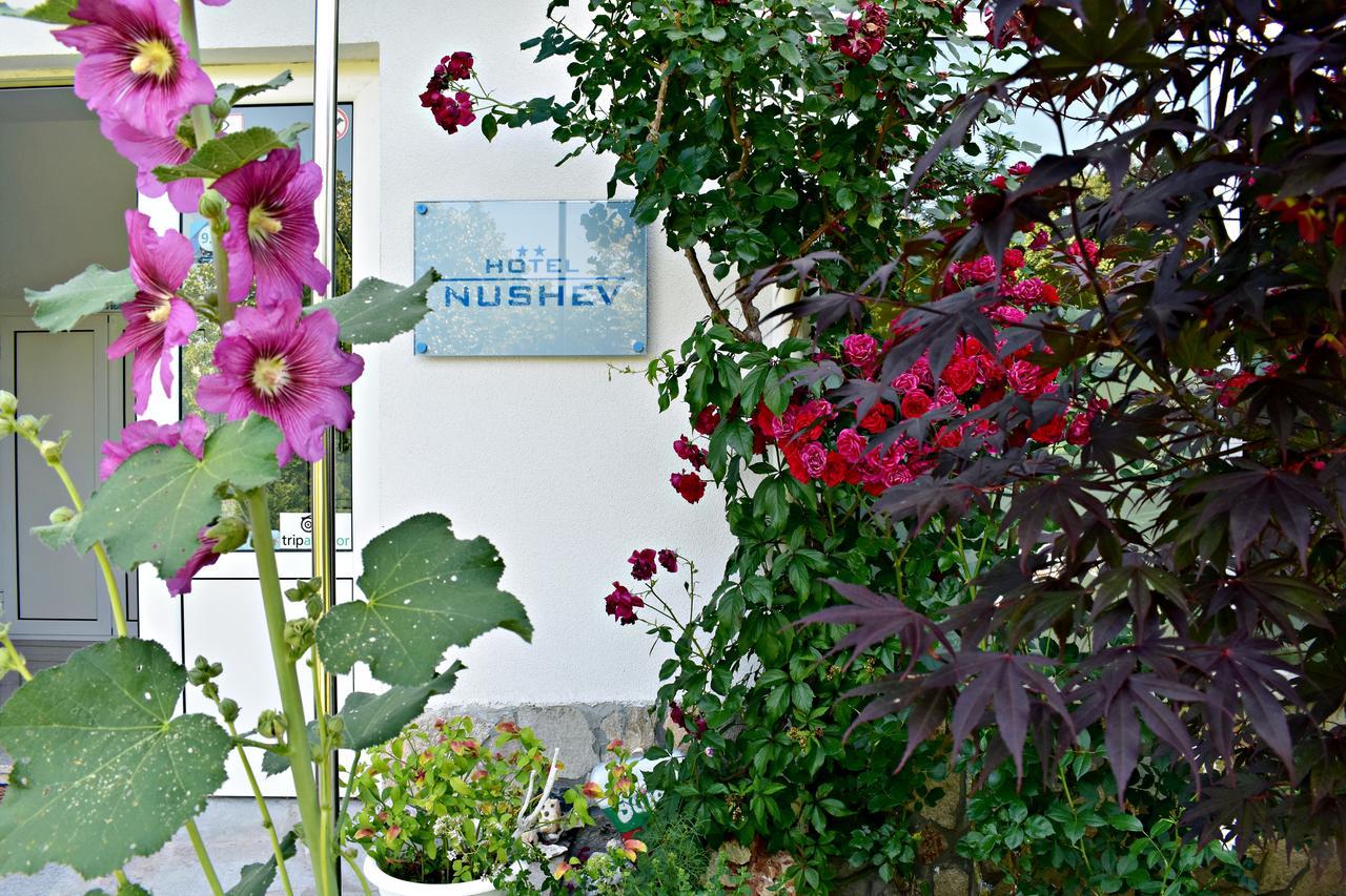 Nushev Hotel Sweti Wlas Exterior foto